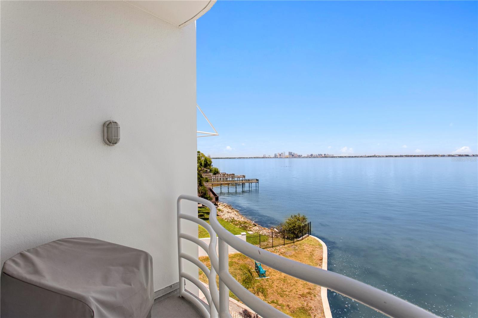 BAYSHORE ON THE BLVD A CO - Residential