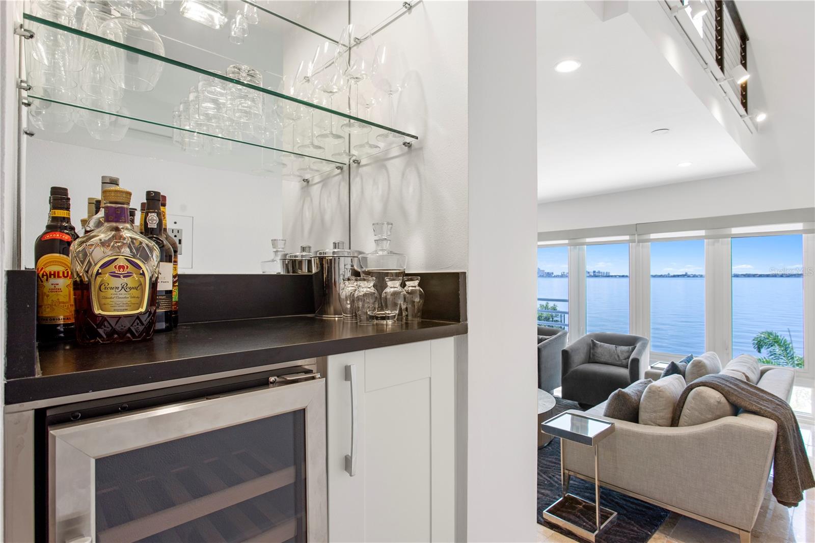 BAYSHORE ON THE BLVD A CO - Residential