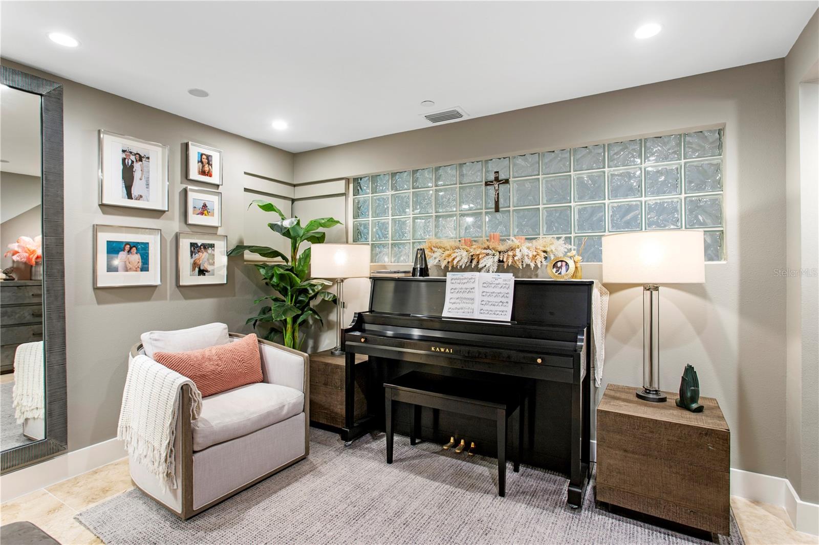 BAYSHORE ON THE BLVD A CO - Residential
