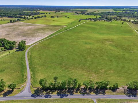 Tiny photo for 11131 NE 35th Street, Bronson, FL 32621 (MLS # GC539340)