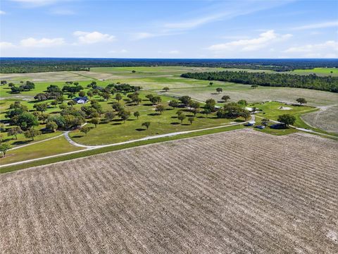 Tiny photo for 11131 NE 35th Street, Bronson, FL 32621 (MLS # GC539340)