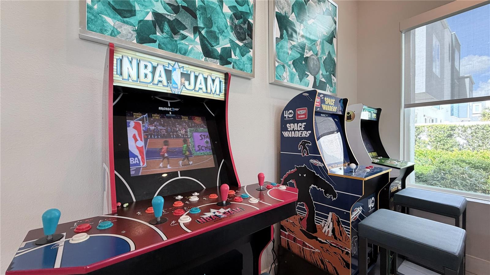 SPECTRUM AT REUNION CONDO PH 13 - Residential