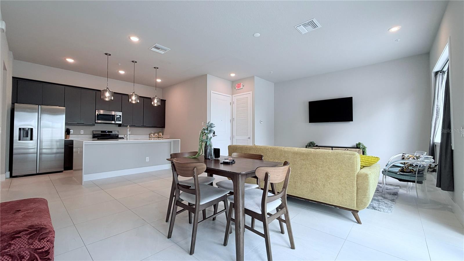 SPECTRUM AT REUNION CONDO PH 13 - Residential