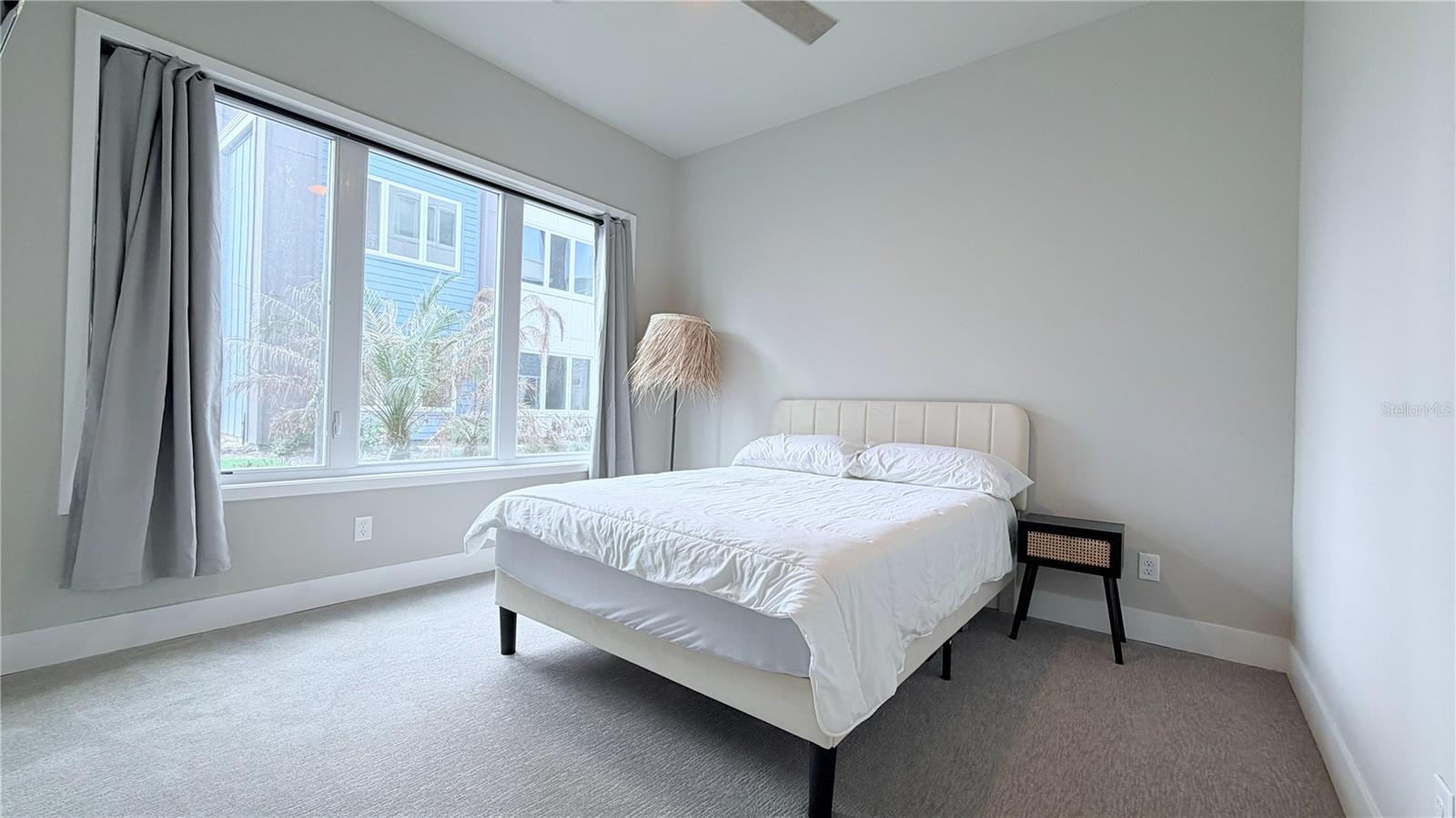 SPECTRUM AT REUNION CONDO PH 13 - Residential