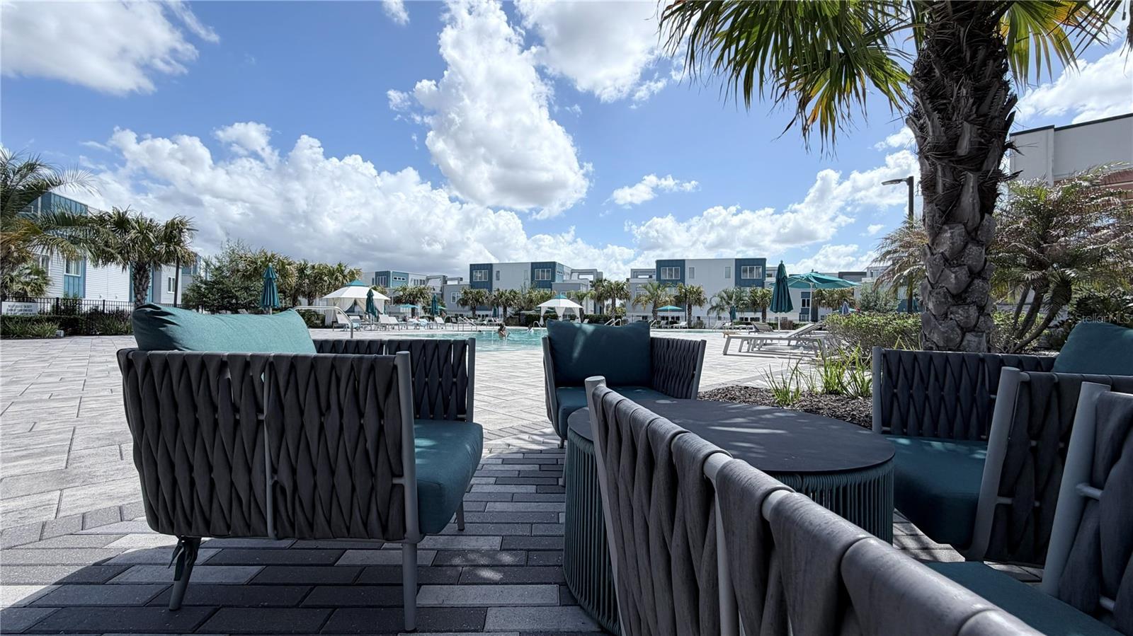 SPECTRUM AT REUNION CONDO PH 13 - Residential