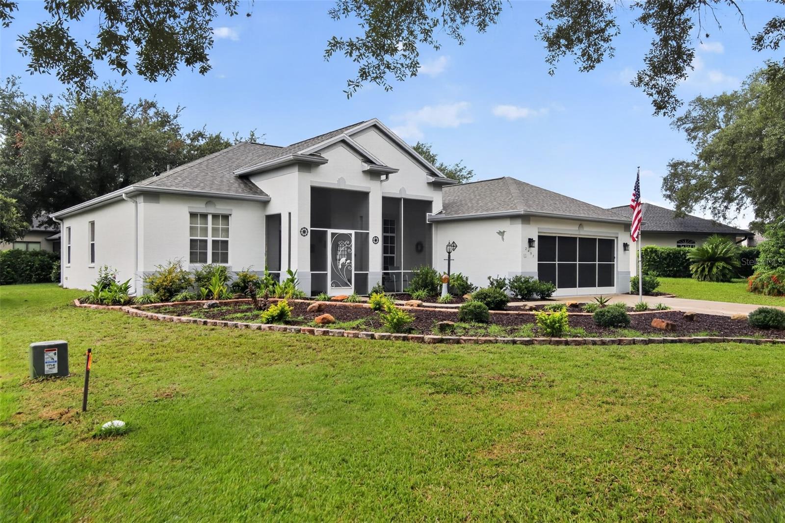 2457 N BRENTWOOD CIRCLE