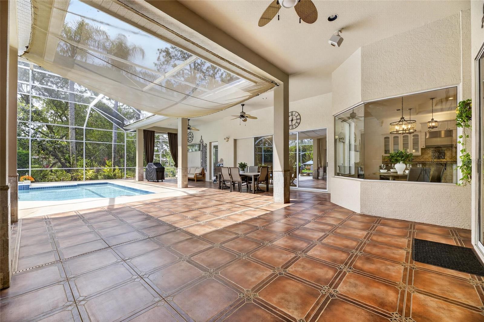 TAMPA PALMS 4A UNIT 1 - Residential