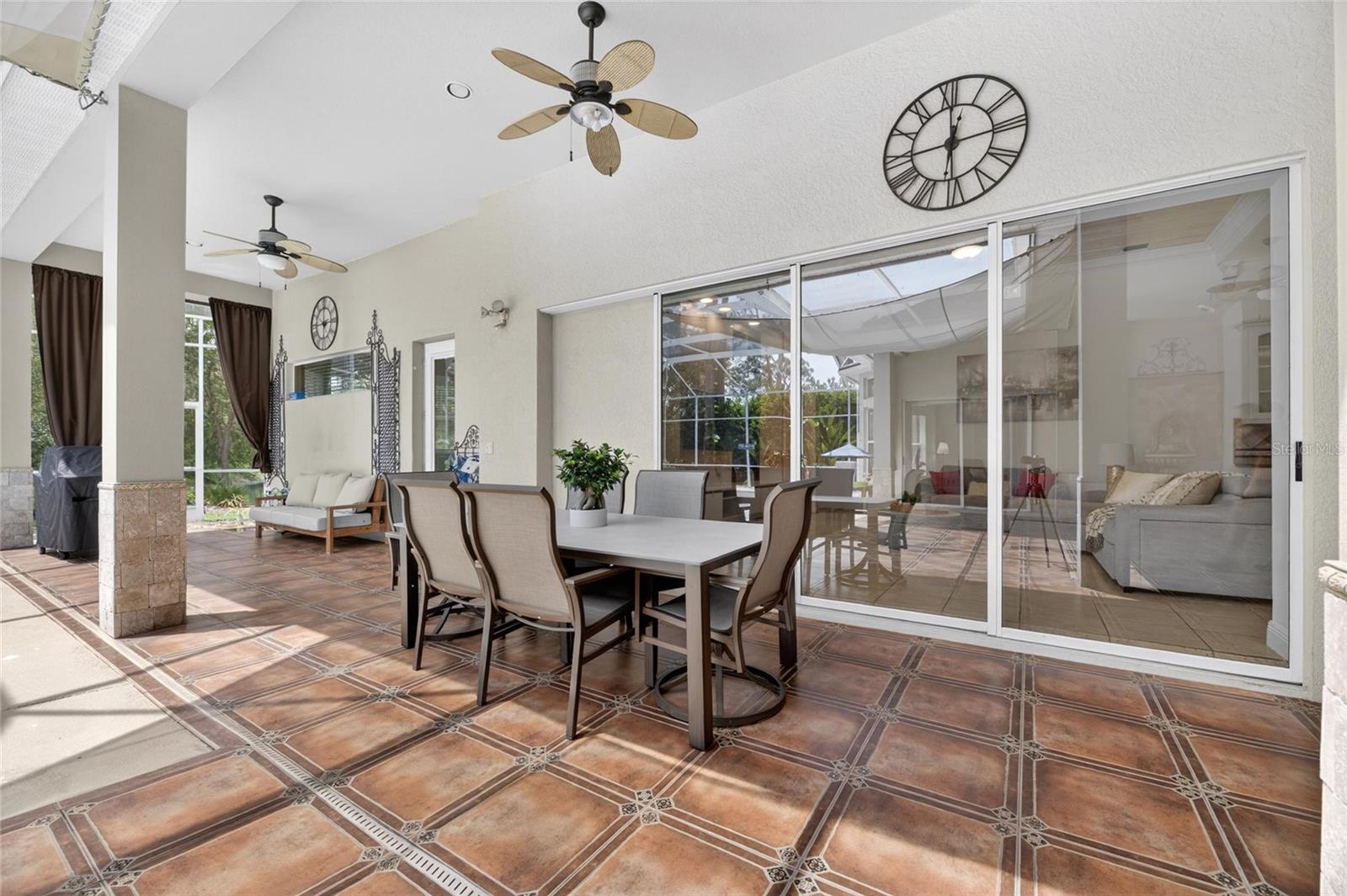 TAMPA PALMS 4A UNIT 1 - Residential