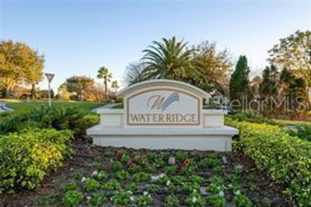 Photo of 402 Waterfern Trail Drive, Auburndale, FL 33823 (MLS # P4934406)