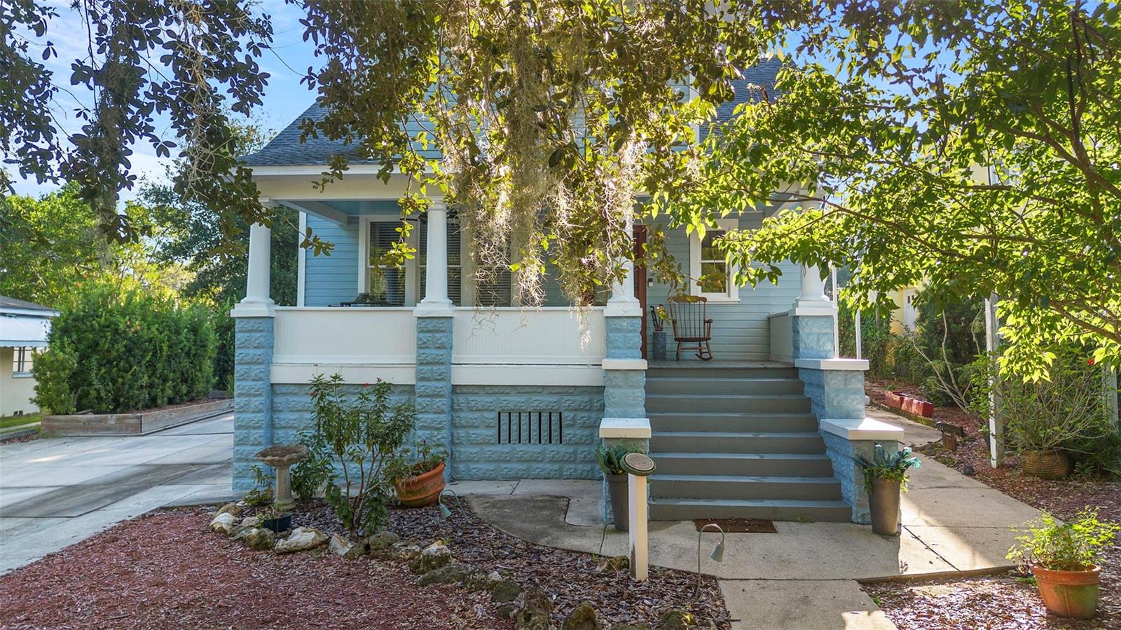 MOUNT DORA TREMAINS - Residential