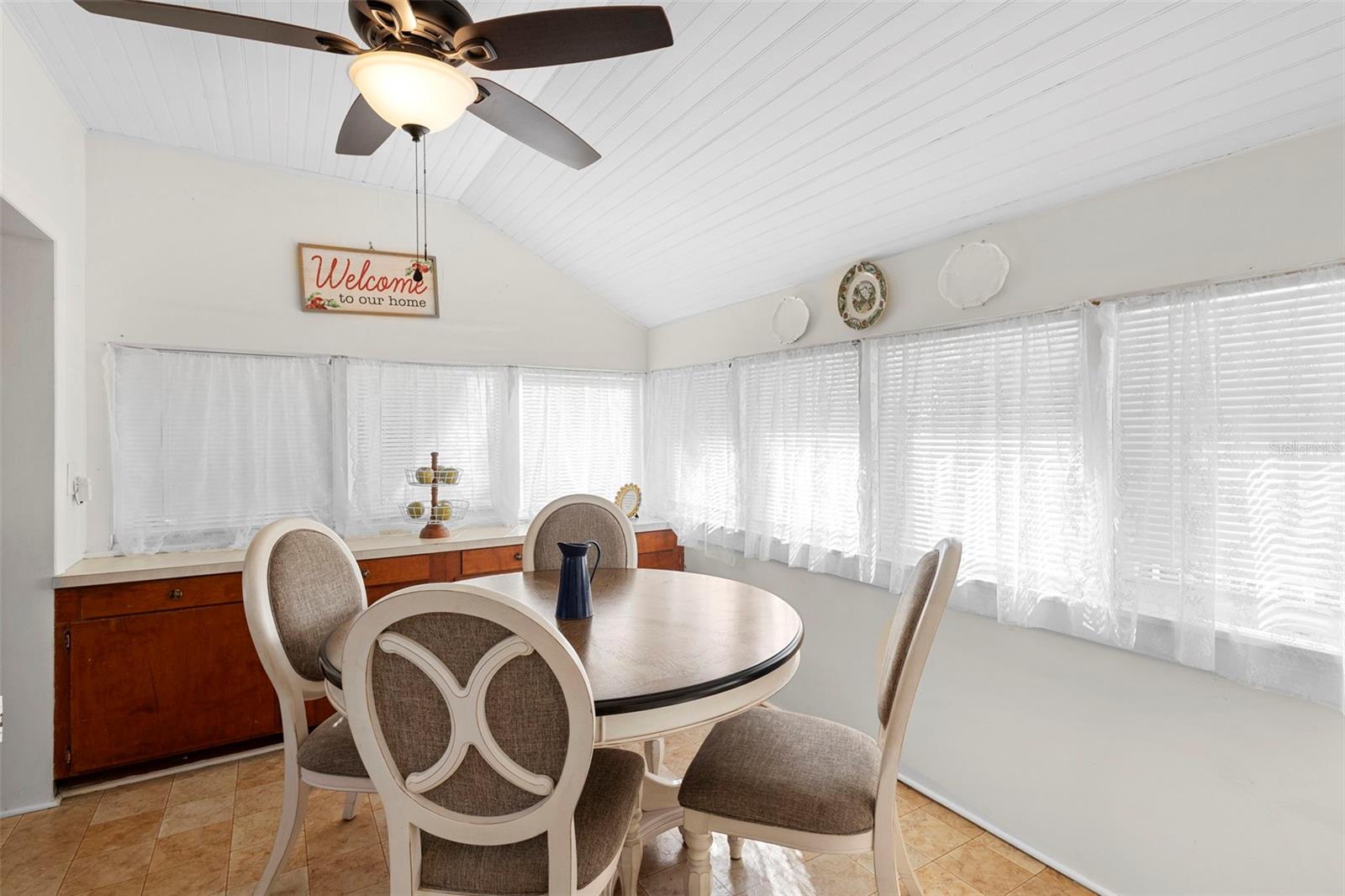 MOUNT DORA TREMAINS - Residential