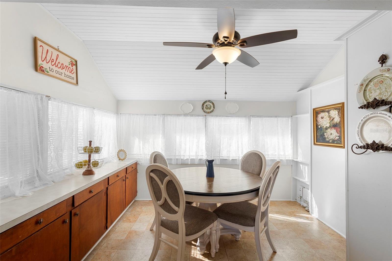 MOUNT DORA TREMAINS - Residential