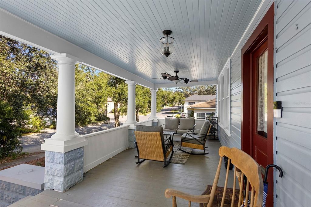 Photo of 408 N Tremain Street, Mount Dora, FL 32757 (MLS # O6353469)