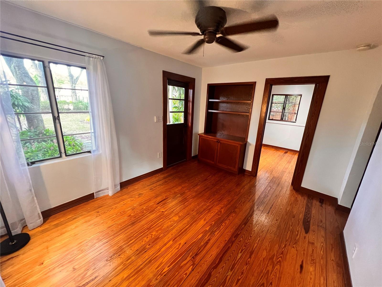 A A MOREYS SUB - Residential Lease