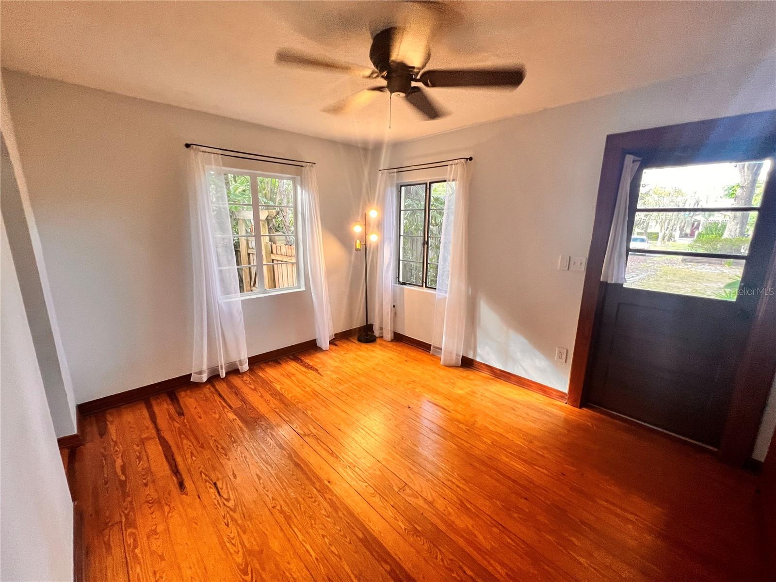 A A MOREYS SUB - Residential Lease