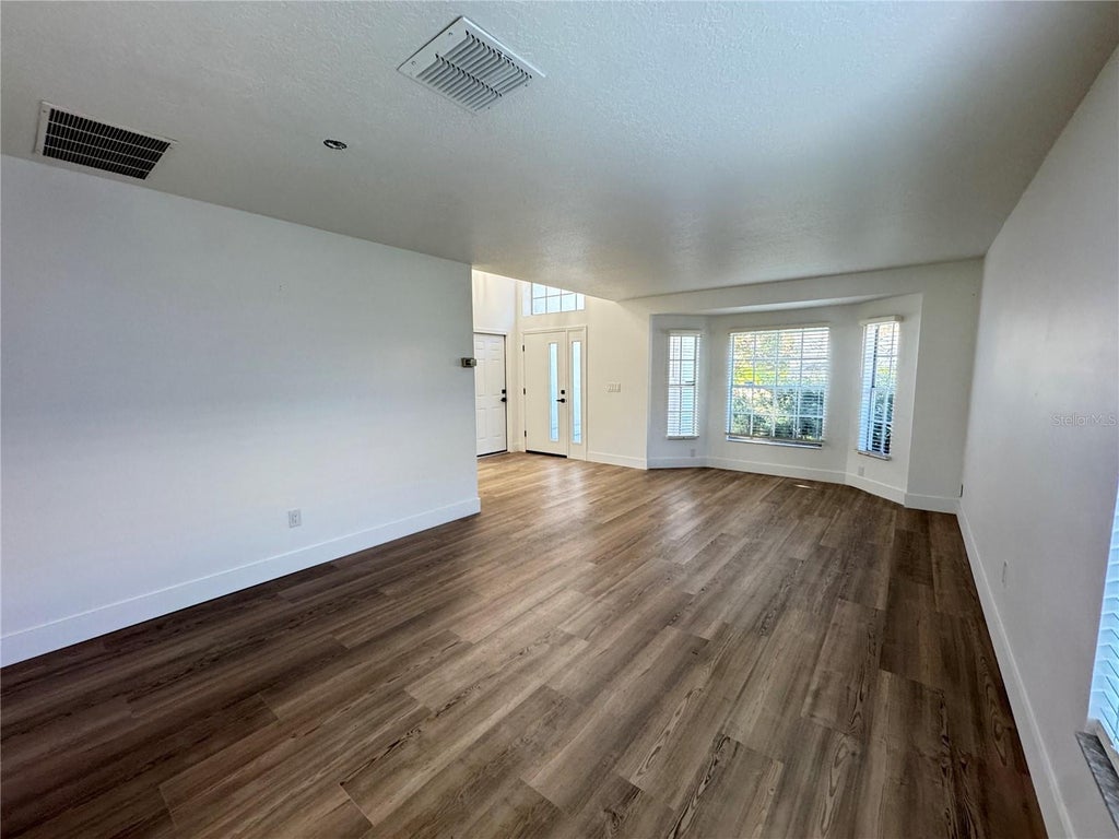 Photo of 1959 Westpointe Circle, Orlando, FL 32835 (MLS # O6450413)