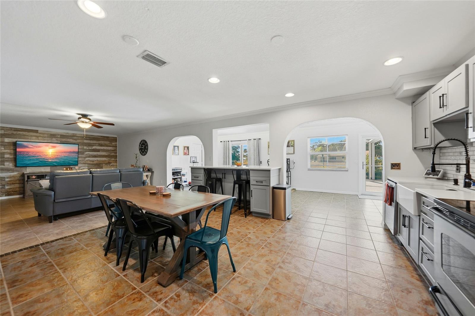 PORT CHARLOTTE SUB 01 - Residential