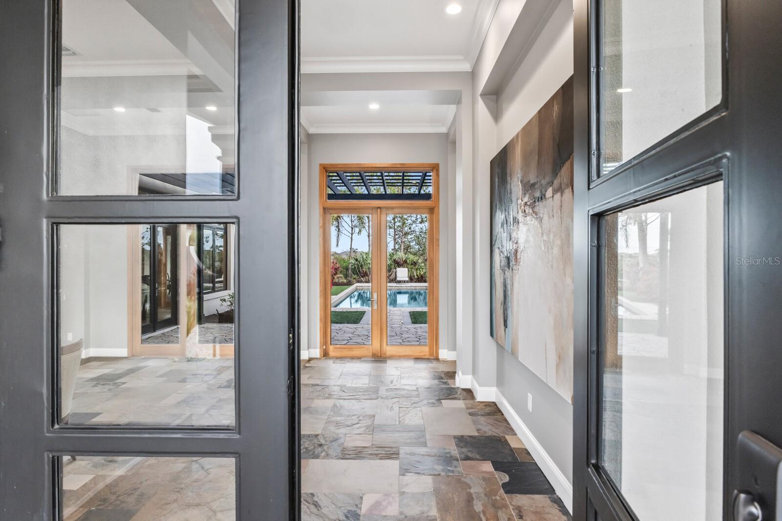 LAKE CLUB - Residential