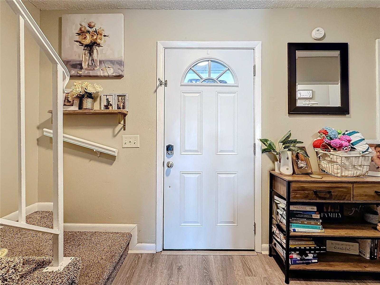 6128 OAK CLUSTER CIRCLE