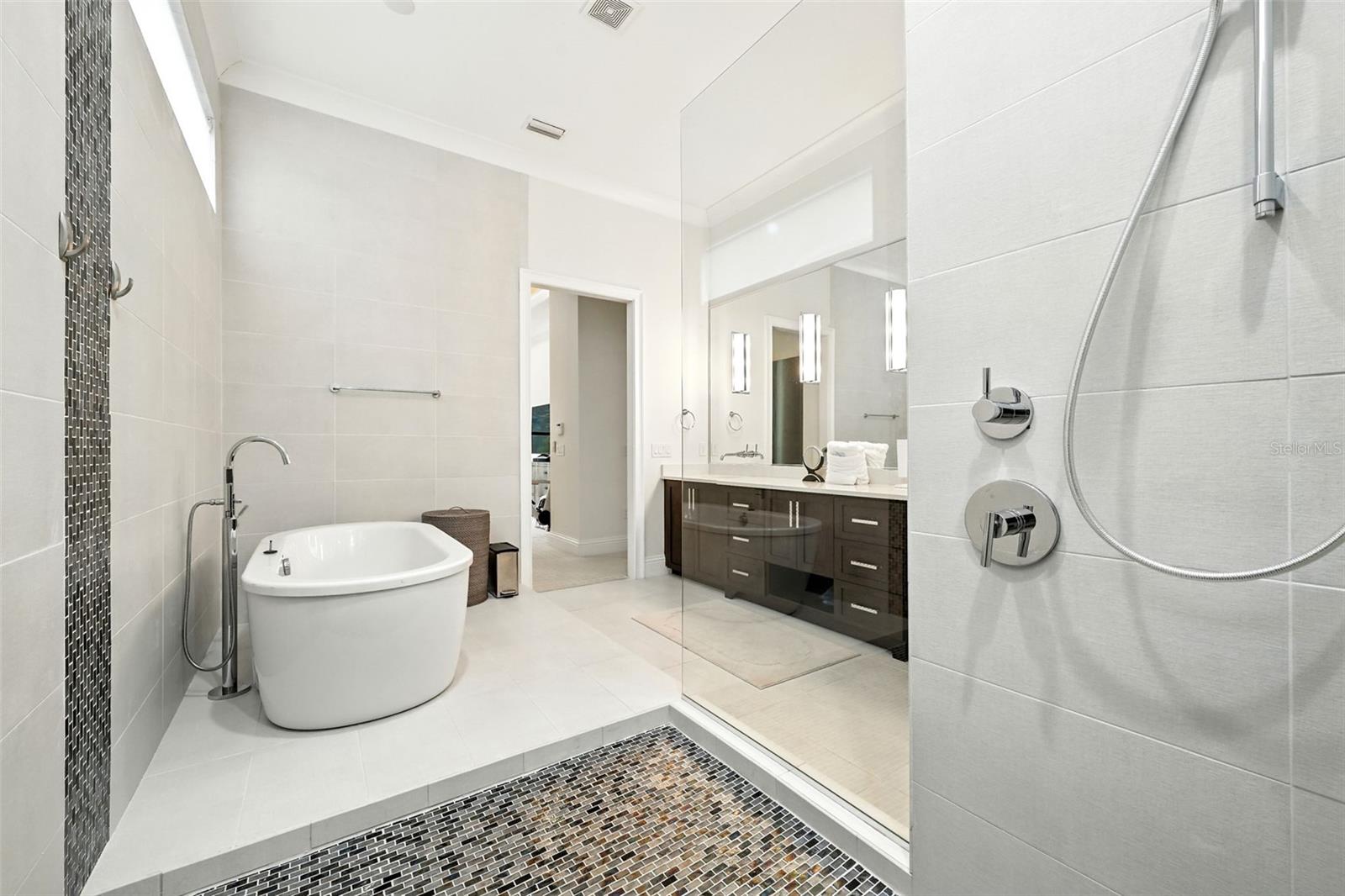 REUNION WEST VILLAGE 3B - Residential