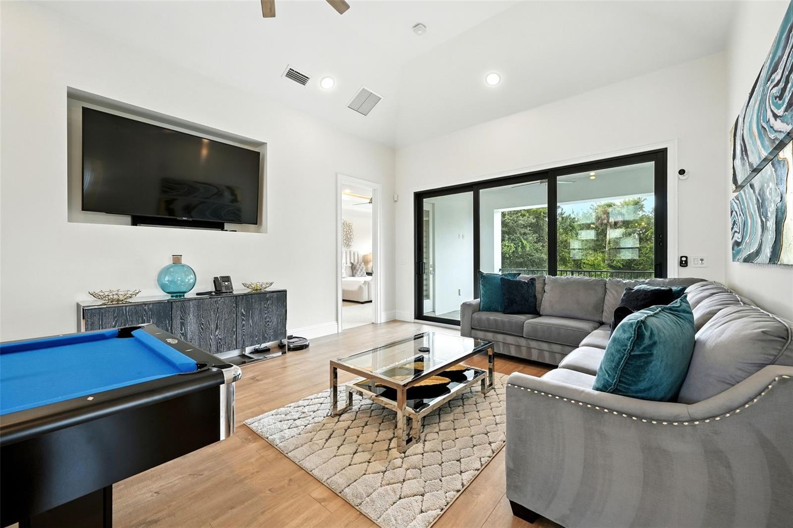 REUNION WEST VILLAGE 3B - Residential