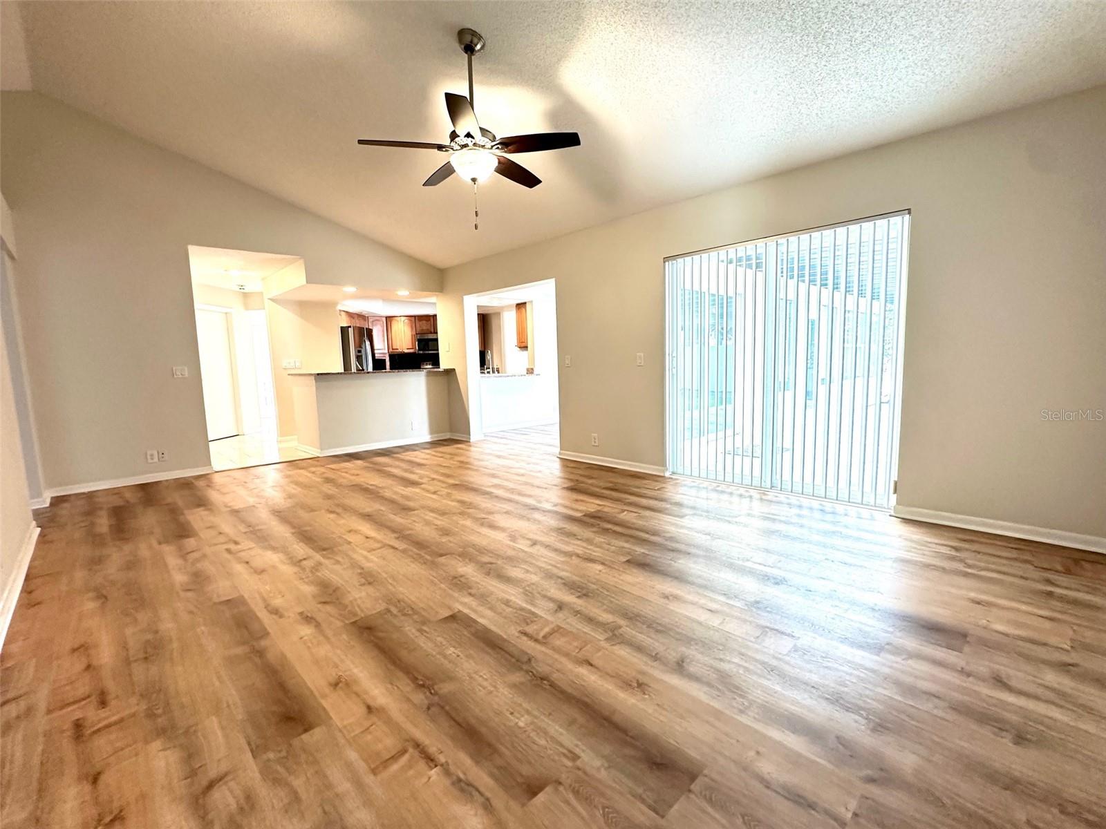 ALLENS RIDGE - - Residential Lease