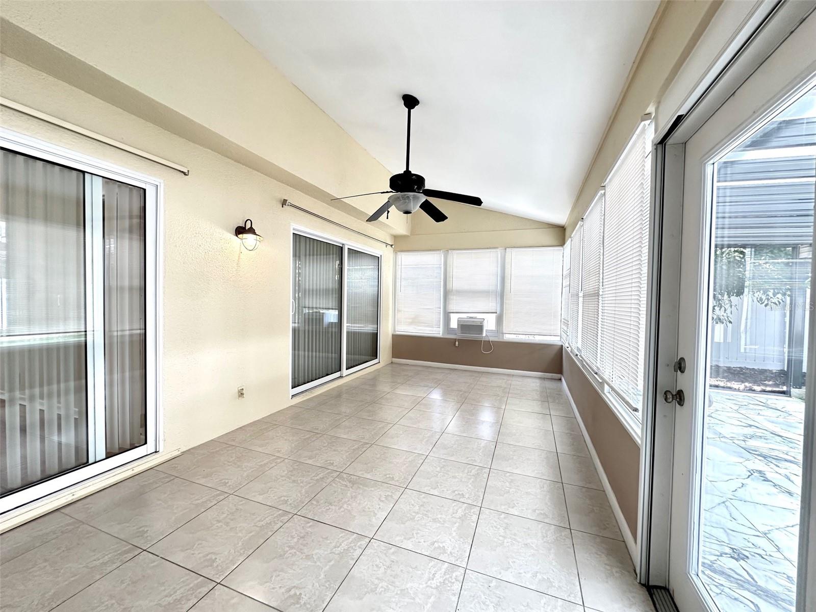 ALLENS RIDGE - - Residential Lease