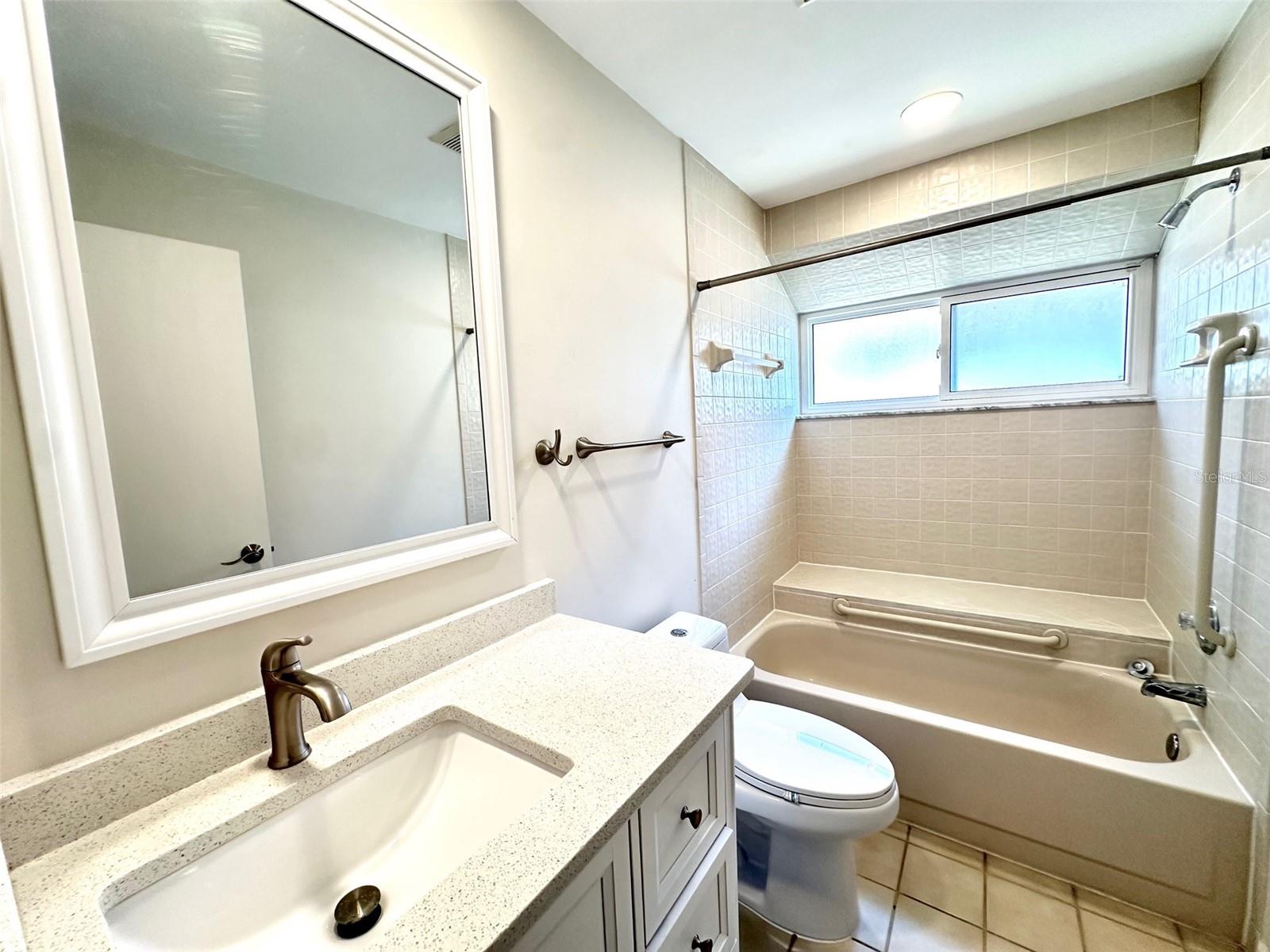 ALLENS RIDGE - - Residential Lease