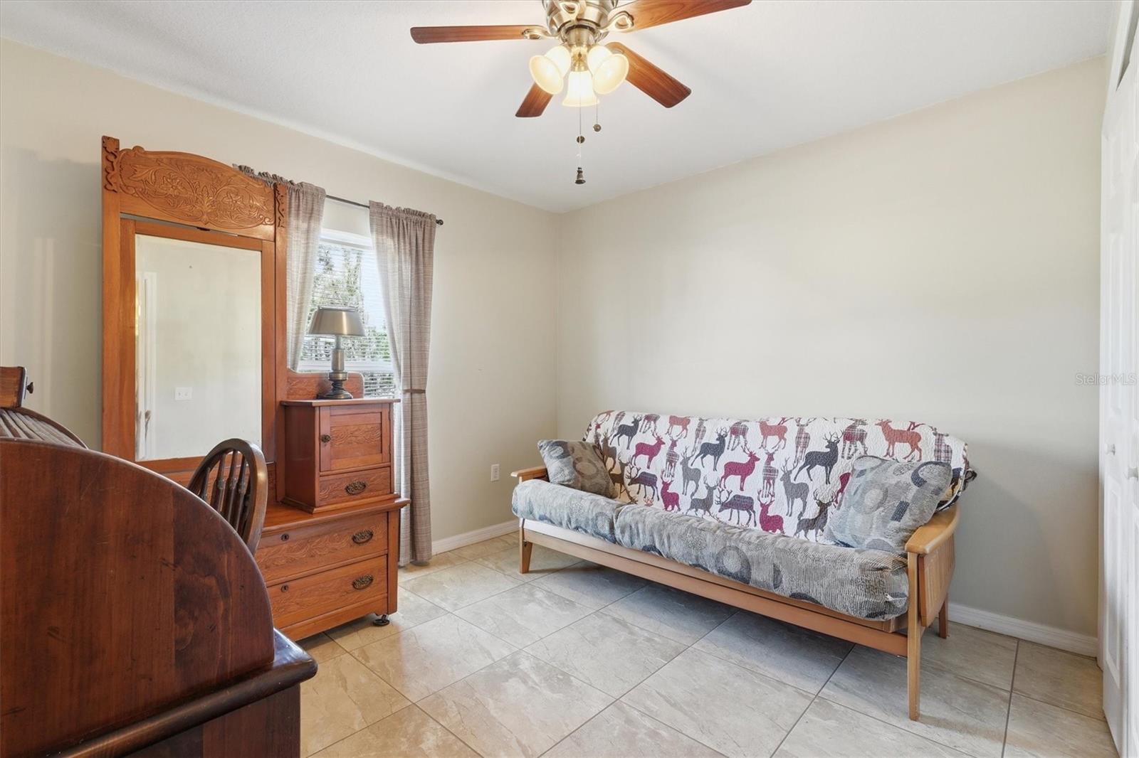 MARION OAKS UN 07 - Residential