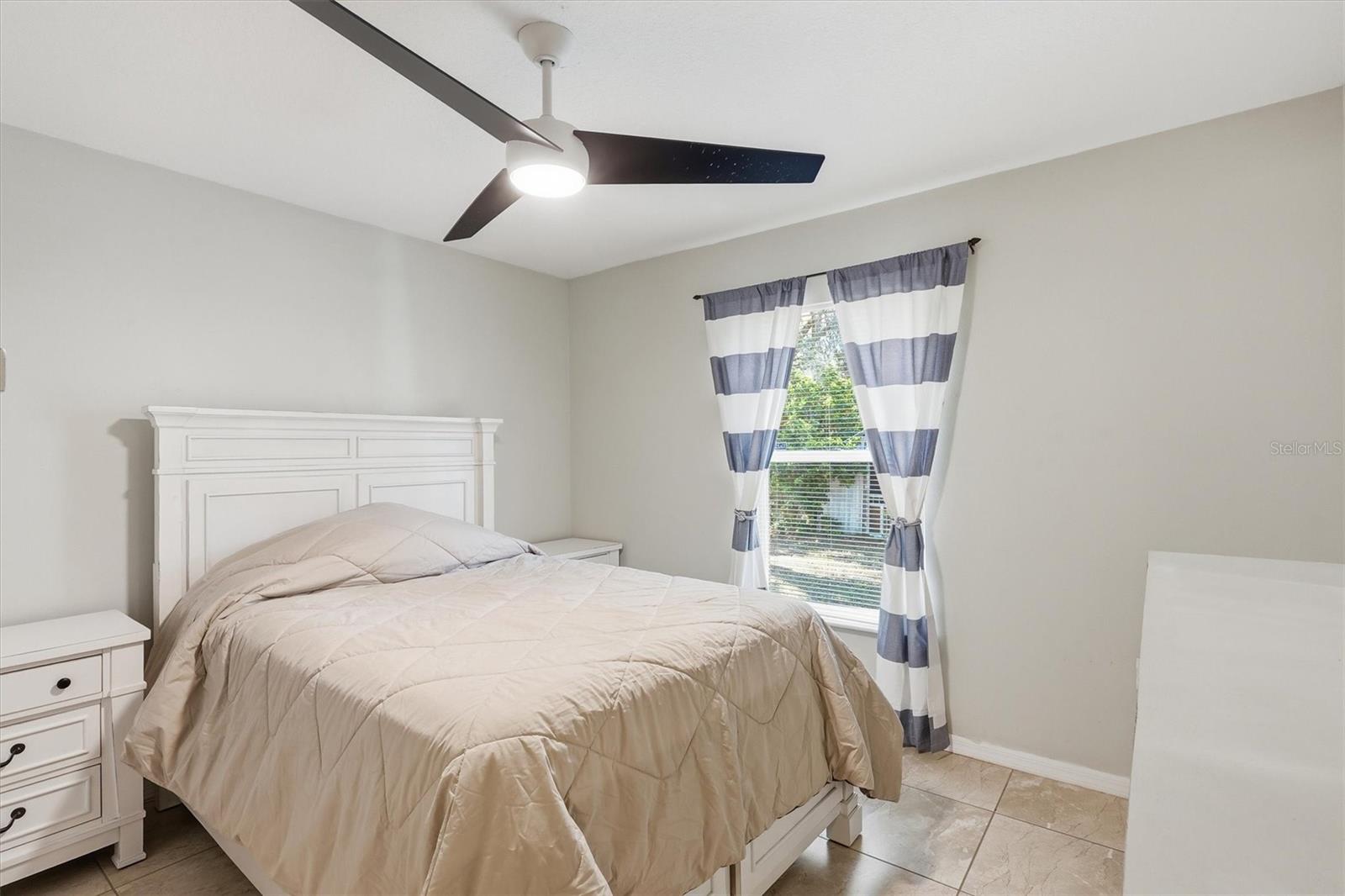 MARION OAKS UN 07 - Residential