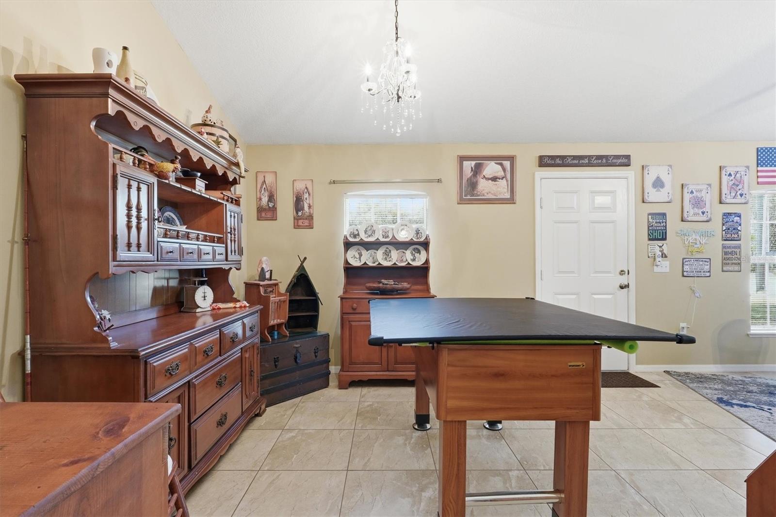 MARION OAKS UN 07 - Residential