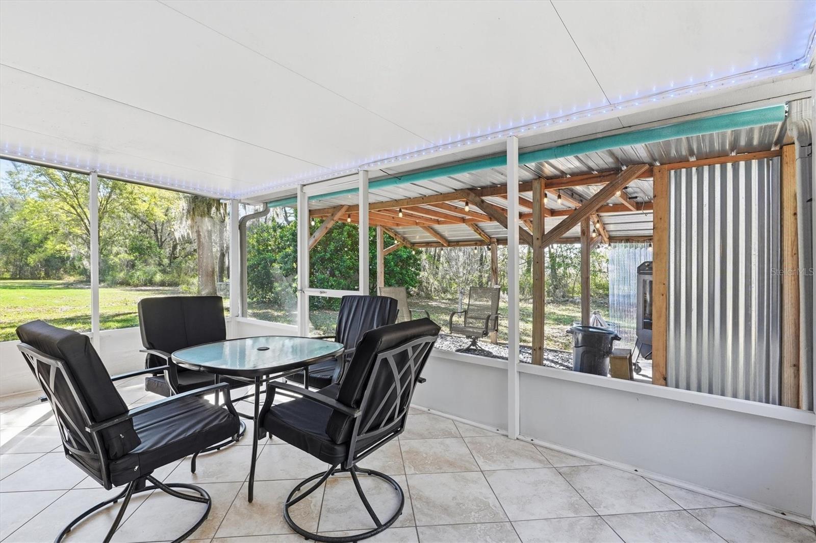 MARION OAKS UN 07 - Residential