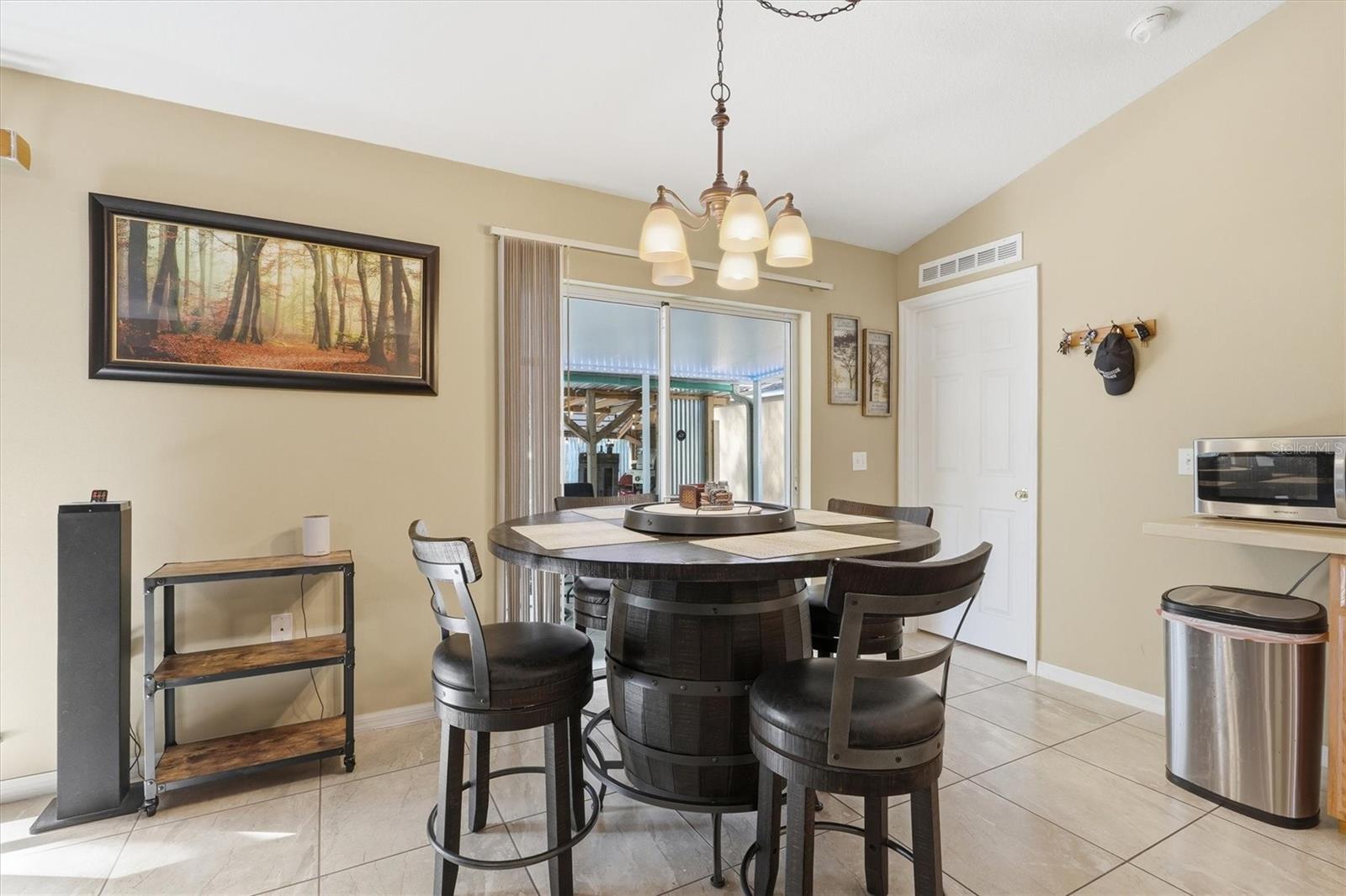 MARION OAKS UN 07 - Residential