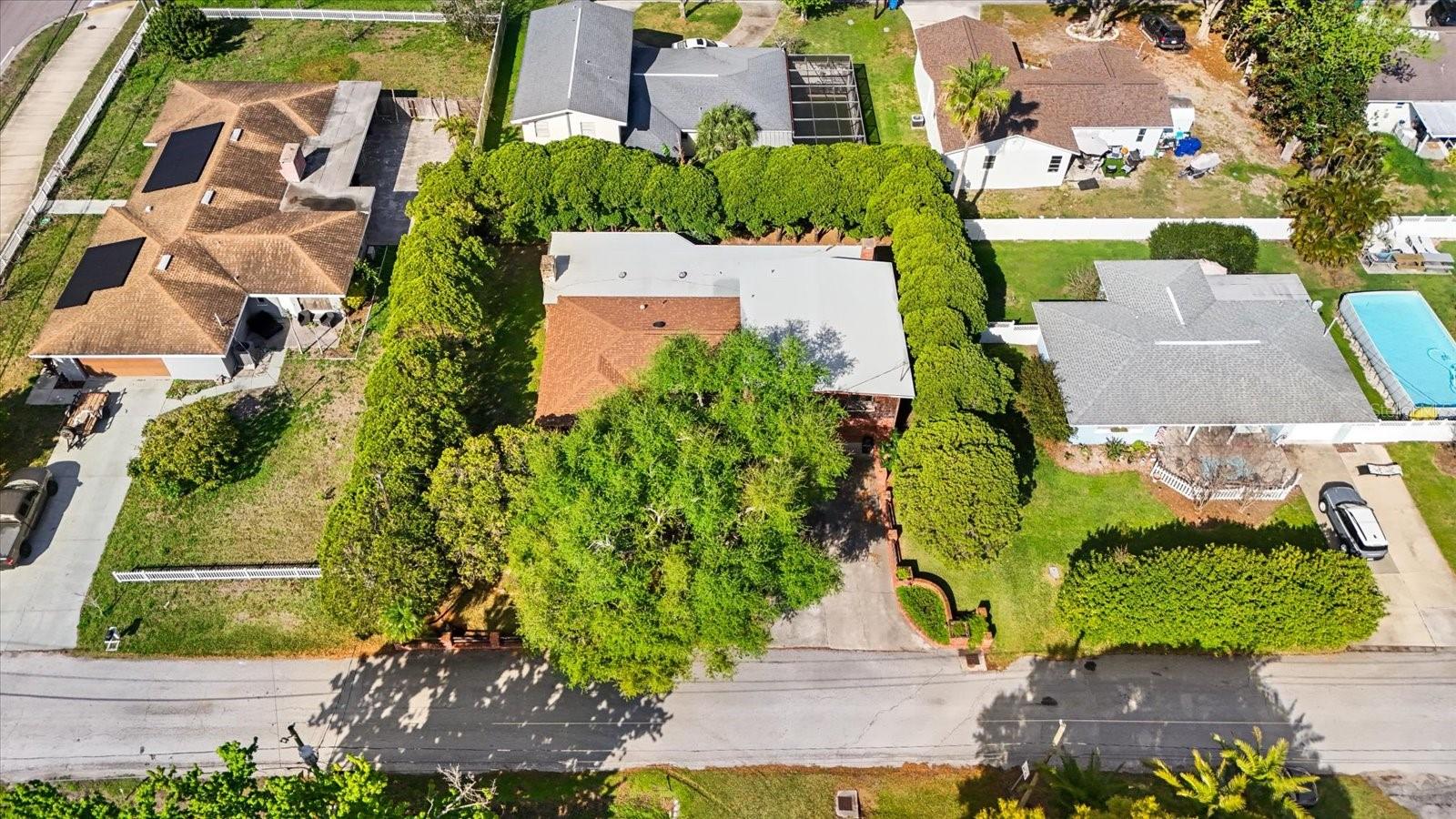 HAMPSHIRE ACRES - Residential