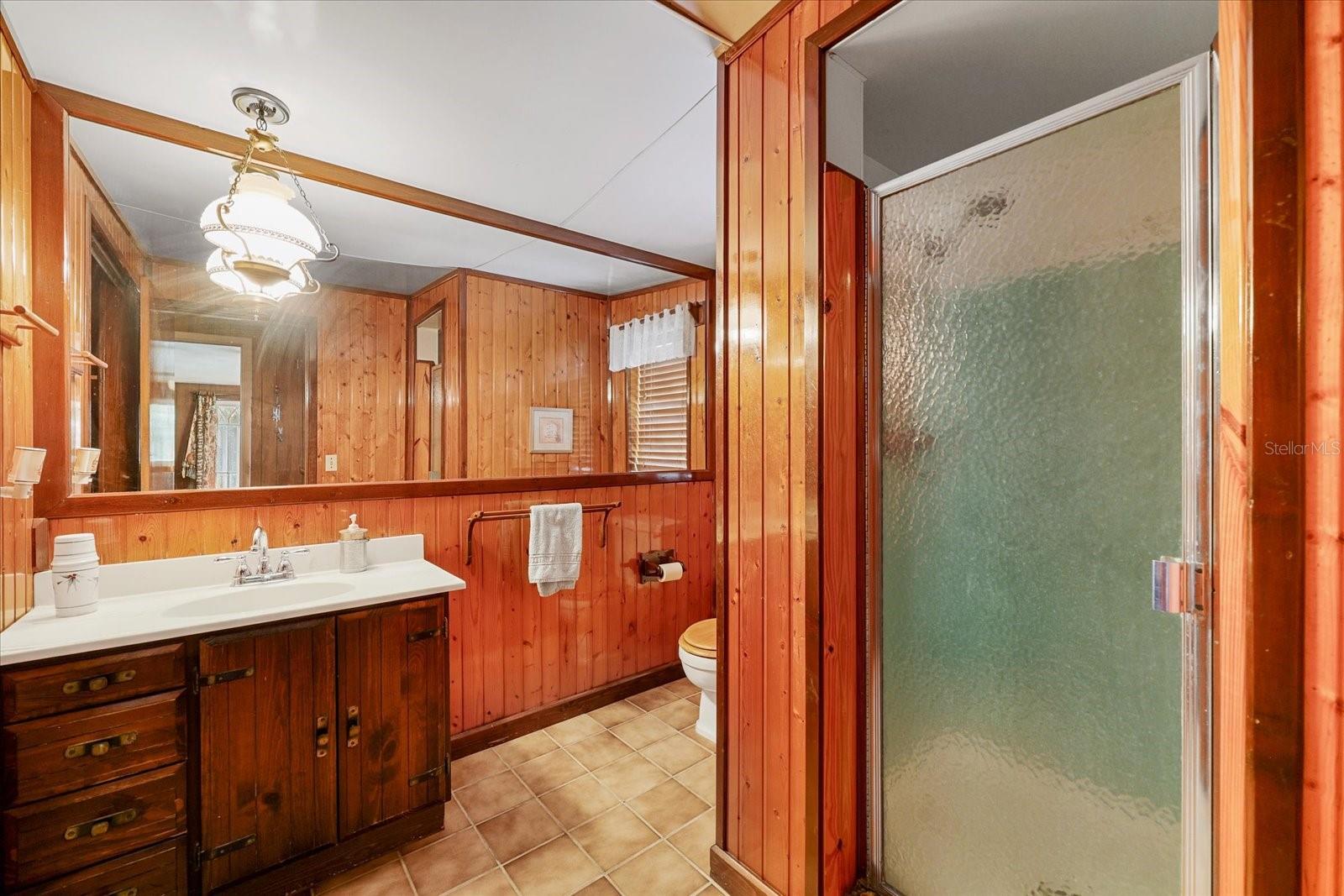 HAMPSHIRE ACRES - Residential