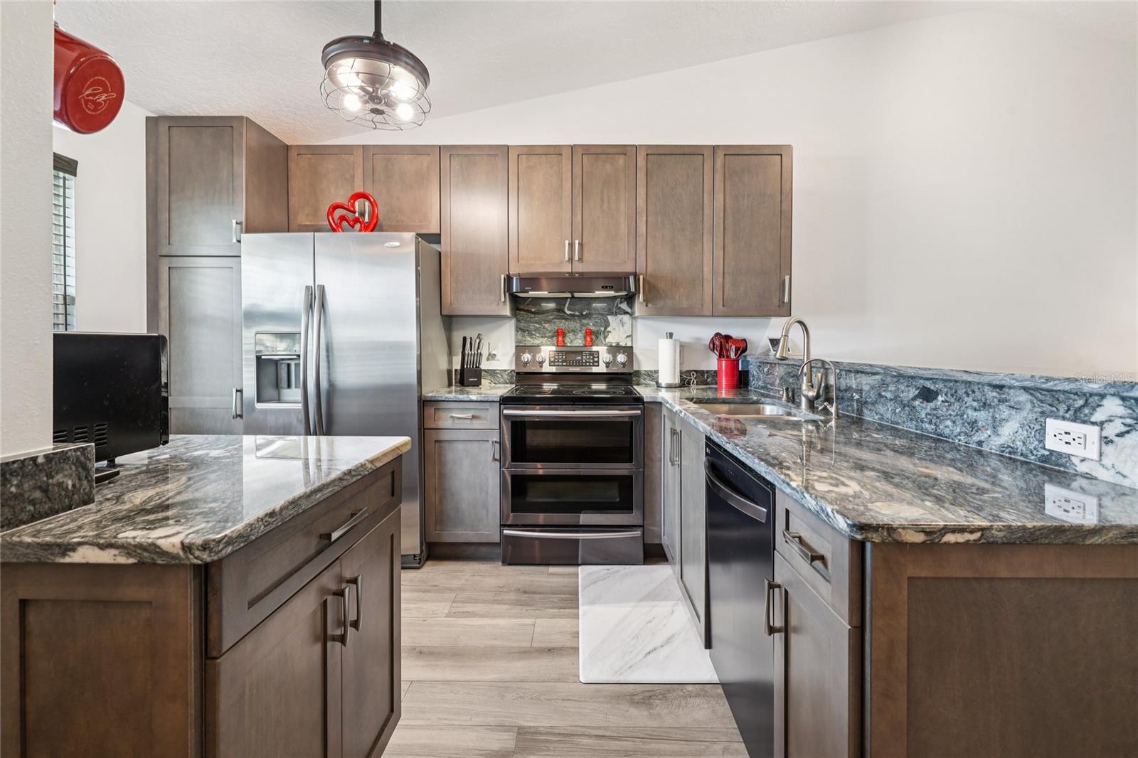 10820 43RD STREET N 902