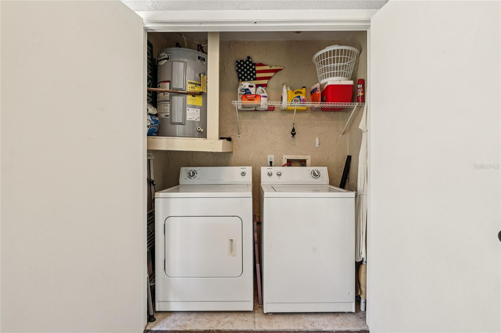 LAKES UNIT 2 PH 4 - Residential