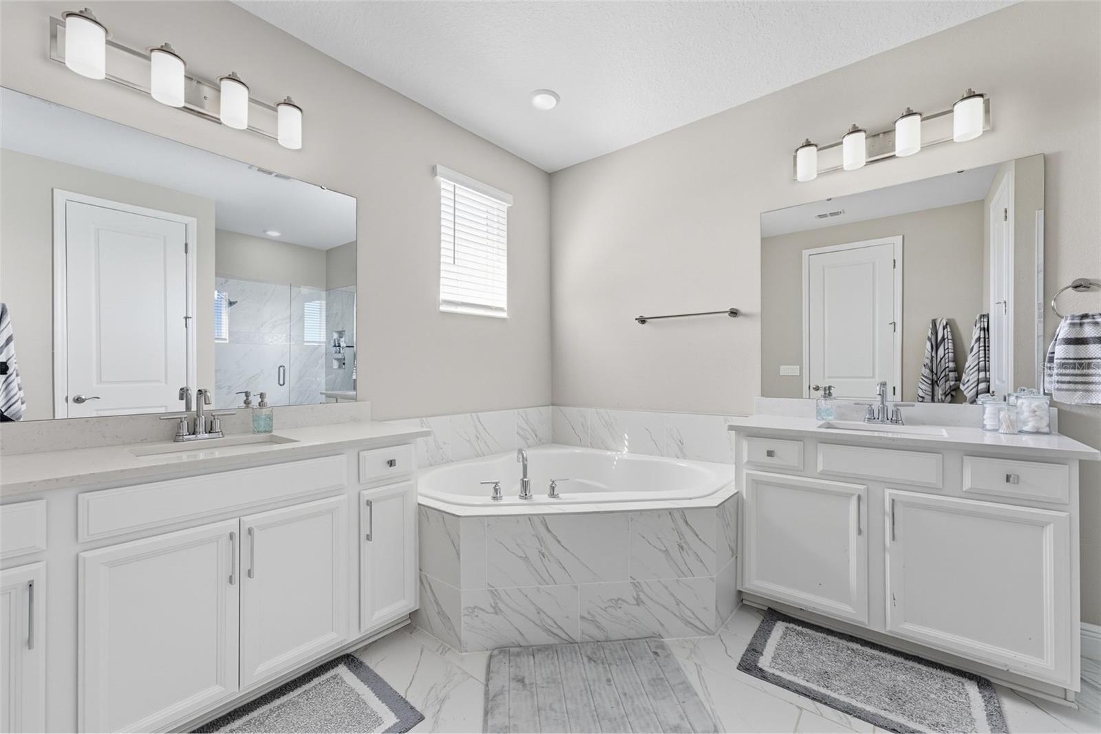 SILVERLEAF RESERVE/HAMLIN PH 2 - Residential