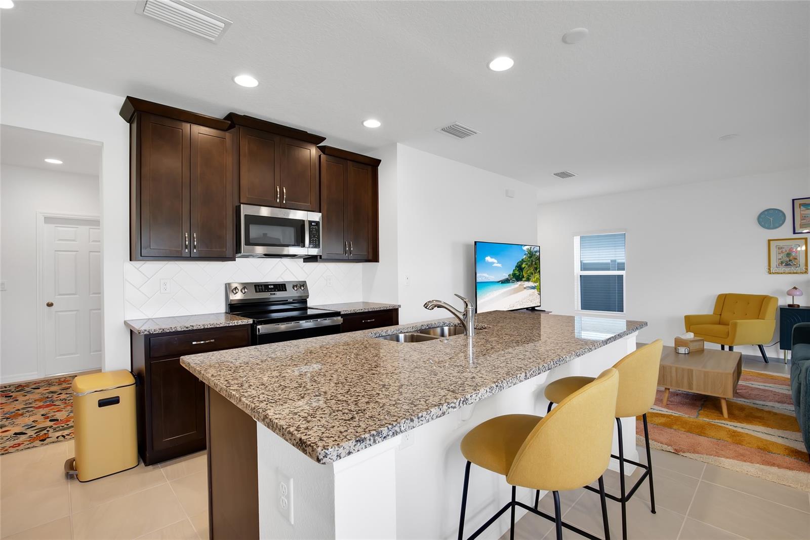 BELLA VITA PH 3 - Residential