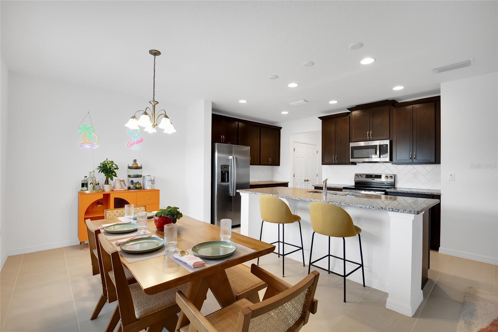 BELLA VITA PH 3 - Residential