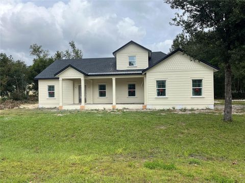 A home in LAKE HELEN