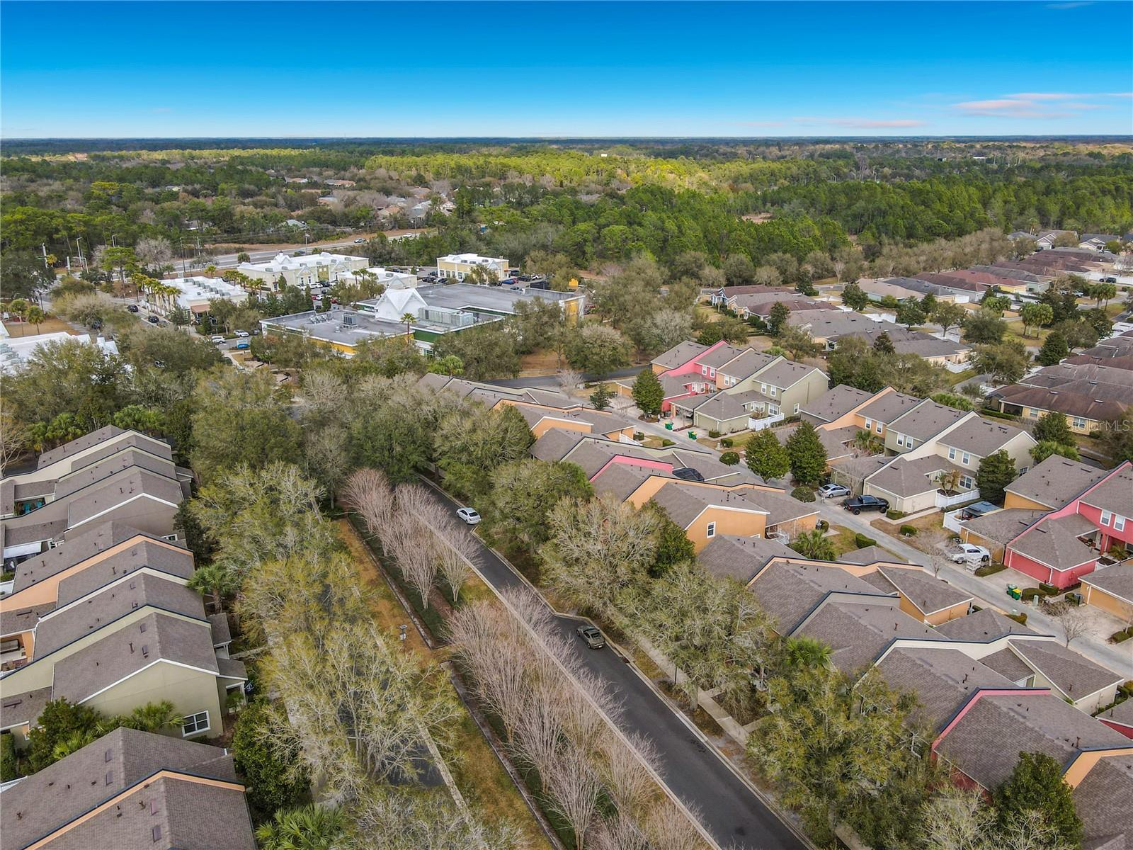 219 VICTORIA COMMONS