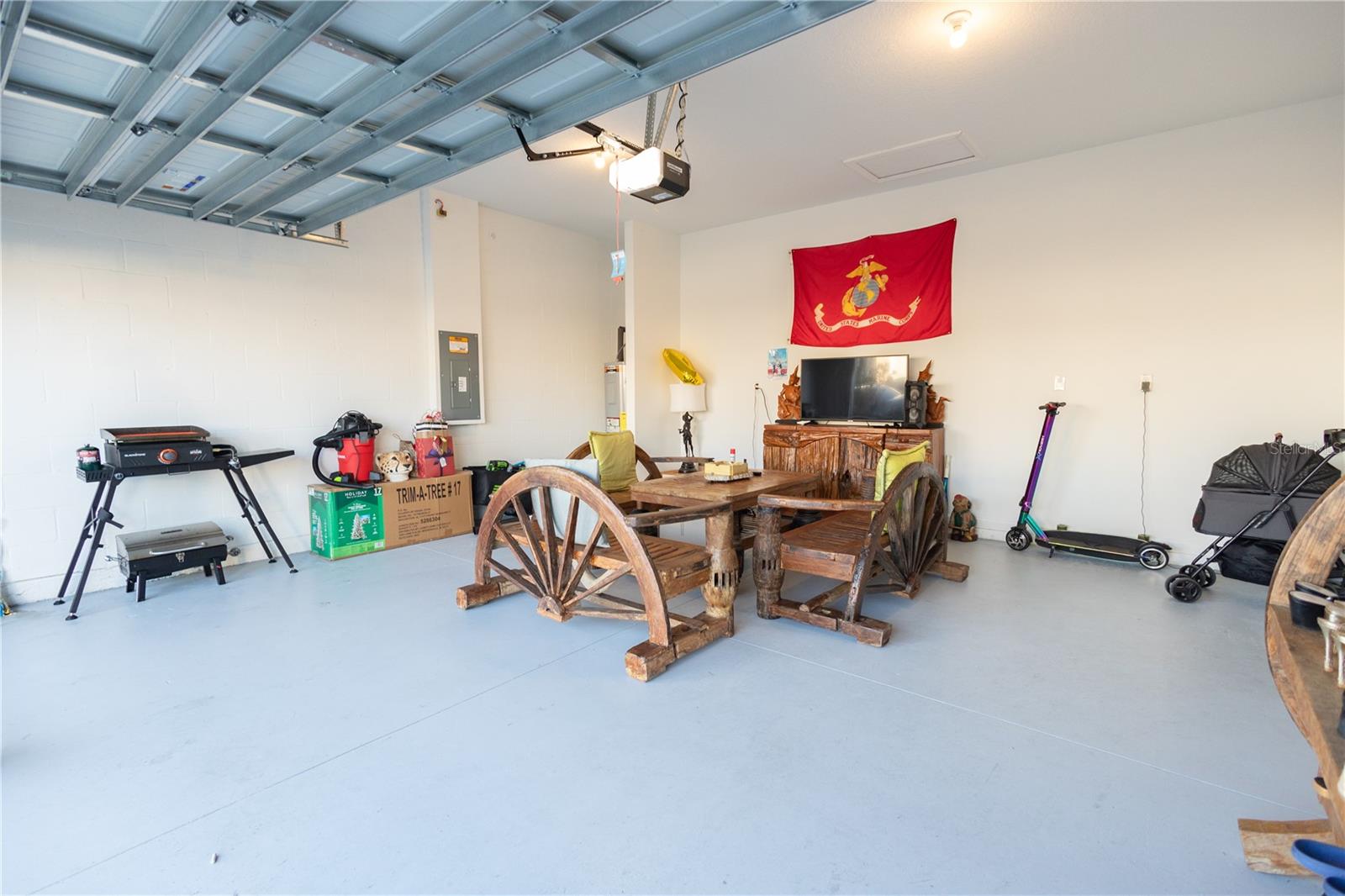 CLINTON CORNER - Residential