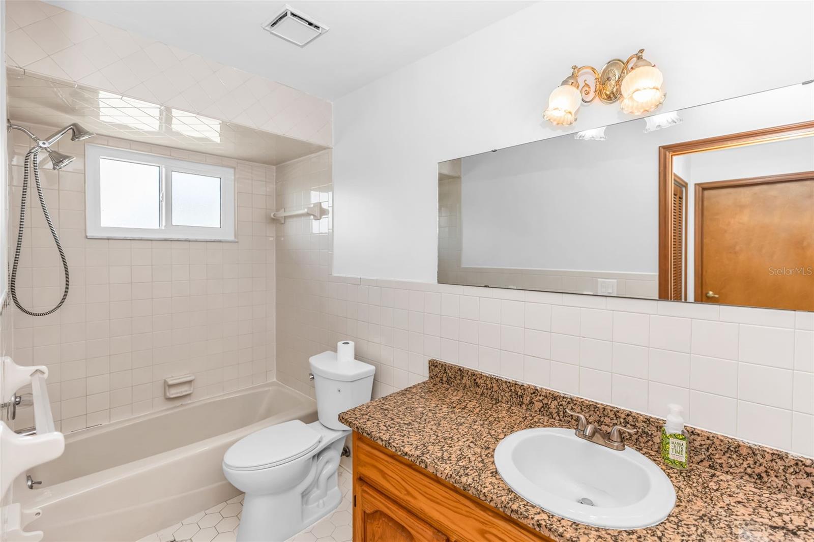 KEN BERN - Residential