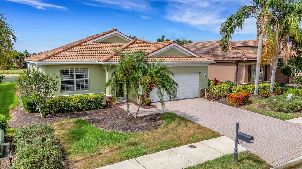 Photo of 212 River Enclave Court, Bradenton, FL 34212 (MLS # A4651643)