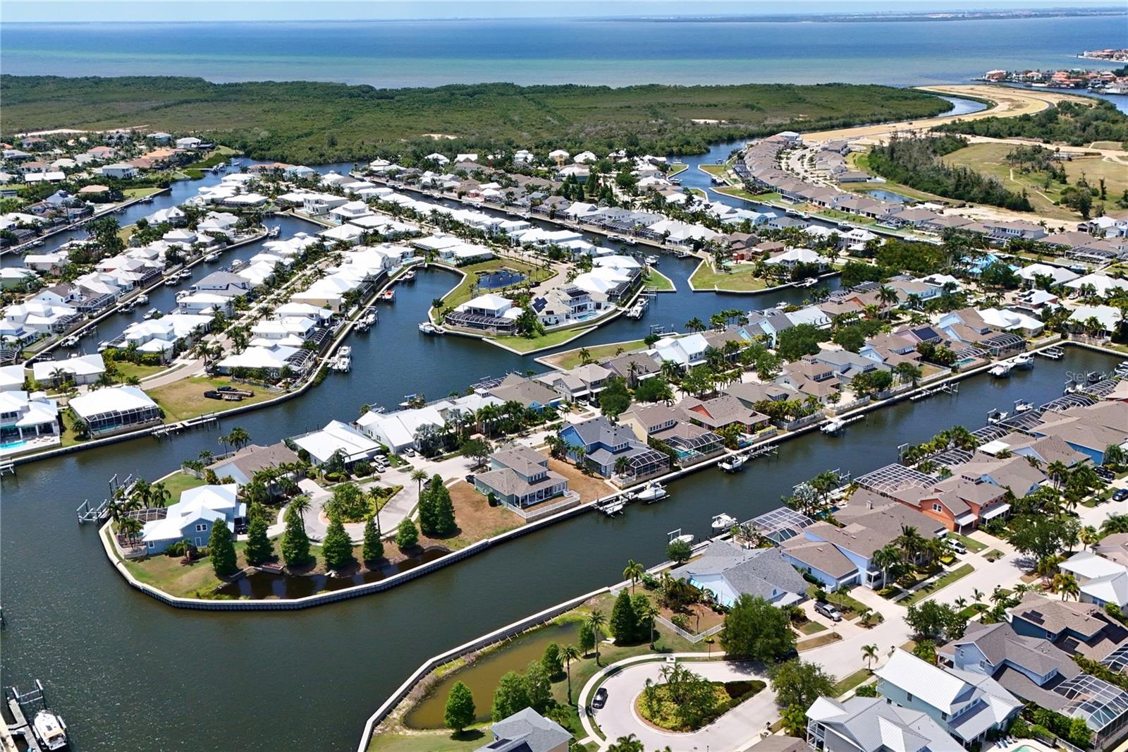 MIRABAY PH 3B-2 - Residential