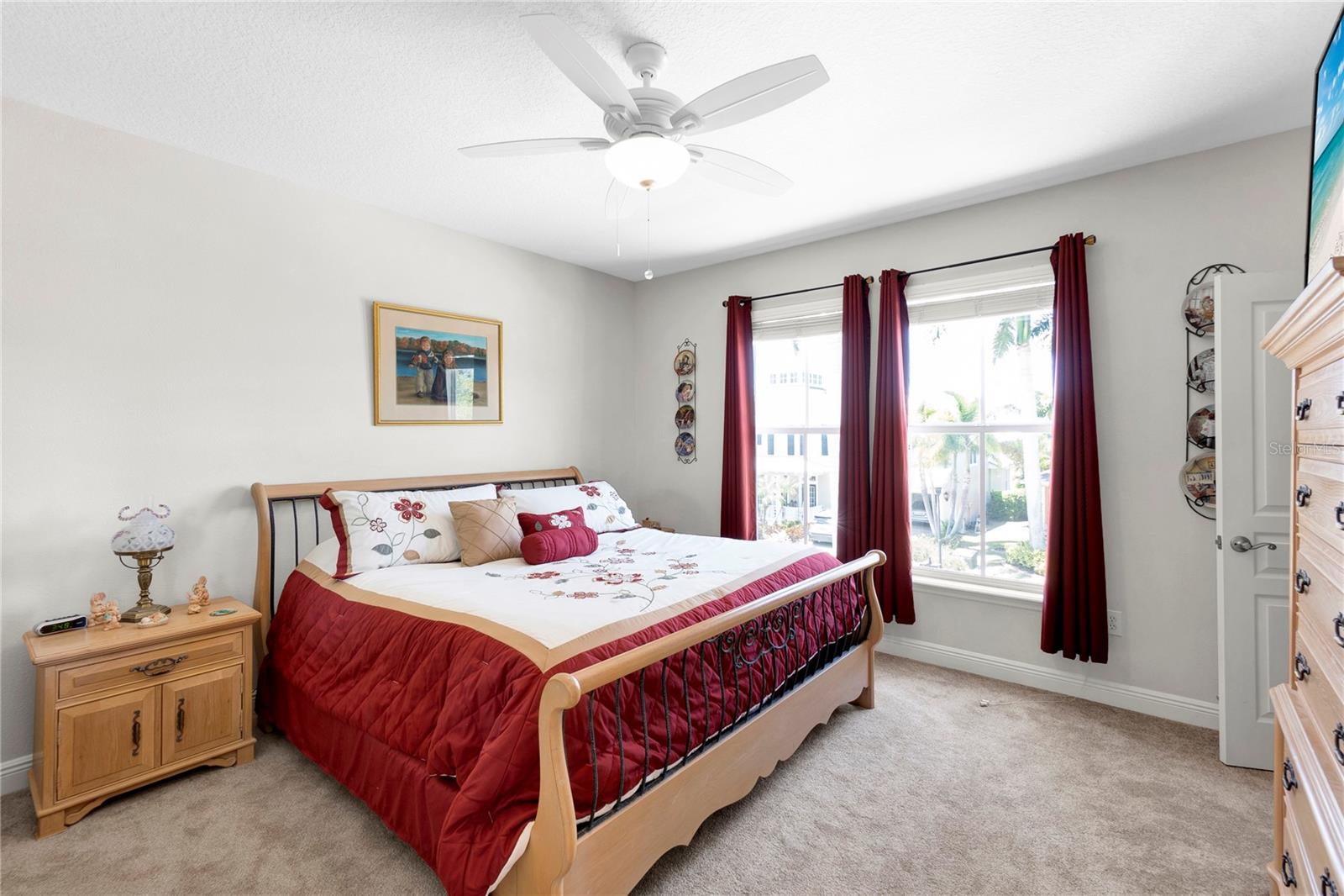 MIRABAY PH 3B-2 - Residential