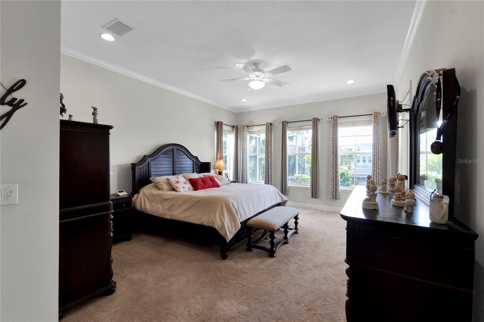 MIRABAY PH 3B-2 - Residential
