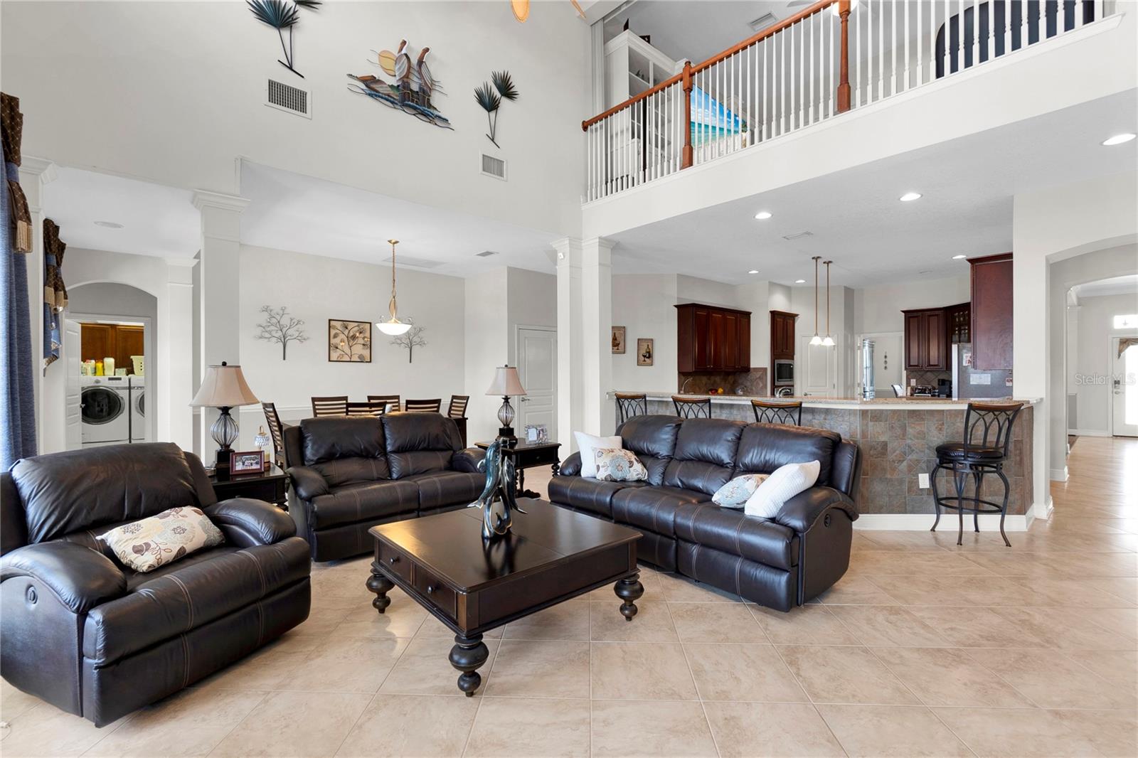 MIRABAY PH 3B-2 - Residential