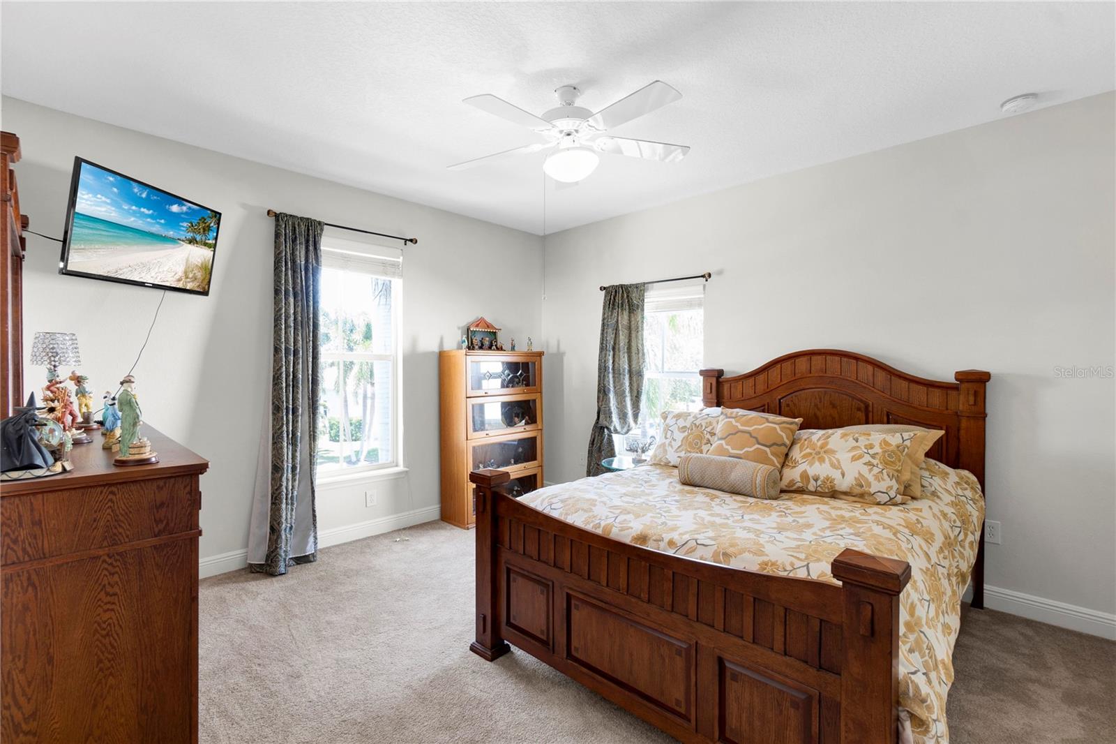 MIRABAY PH 3B-2 - Residential